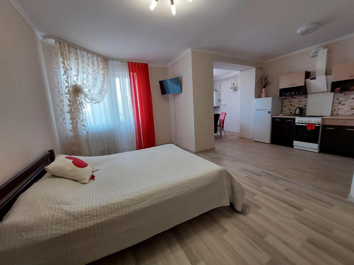 Appartement Новобудова Центр à Lutsʼk Extérieur photo